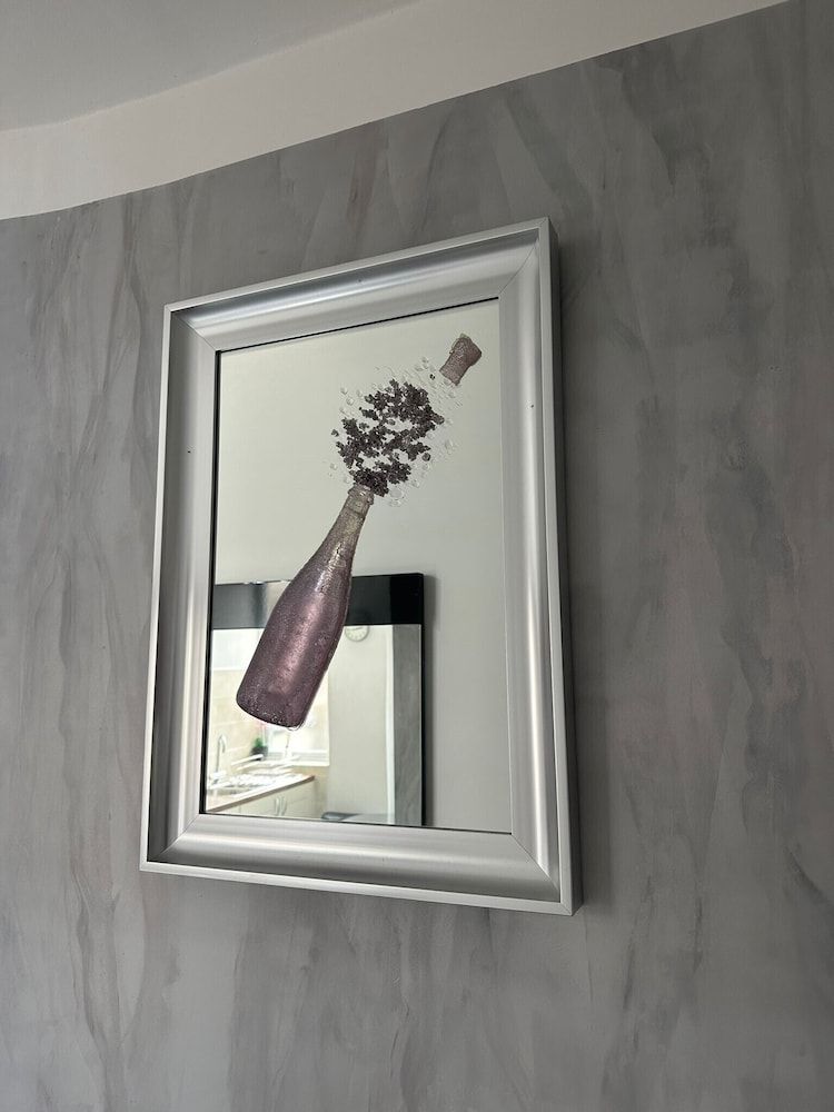 Blackpool Abode - Aurora House, Private Bathroom (Aurora) 26