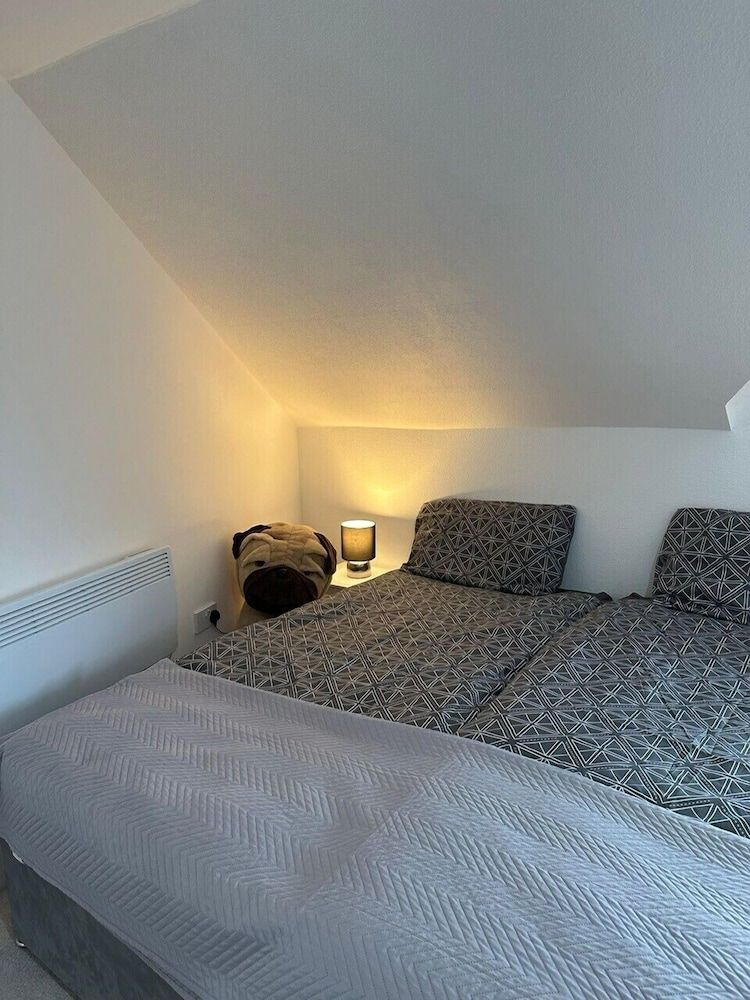 Blackpool Abode - Aurora House, Private Bathroom (Aurora) 11