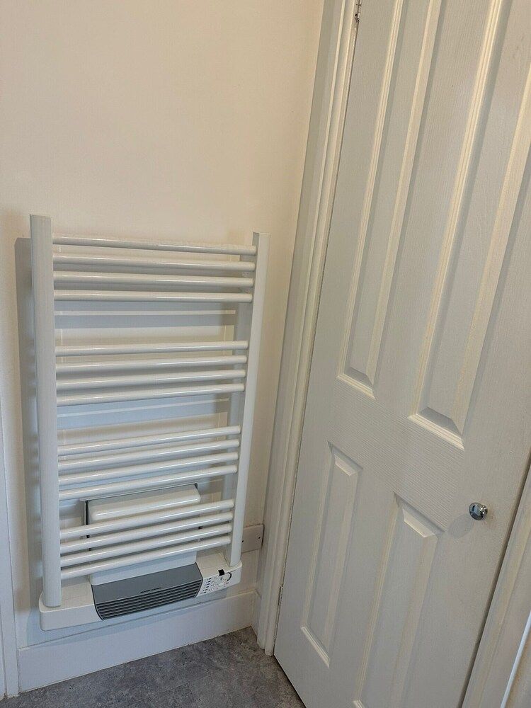 Blackpool Abode - Aurora House, Private Bathroom (Aurora) 20