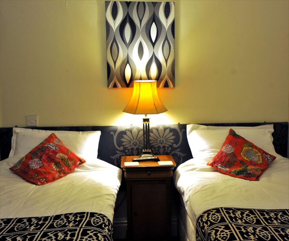 undefined The Gallery 2