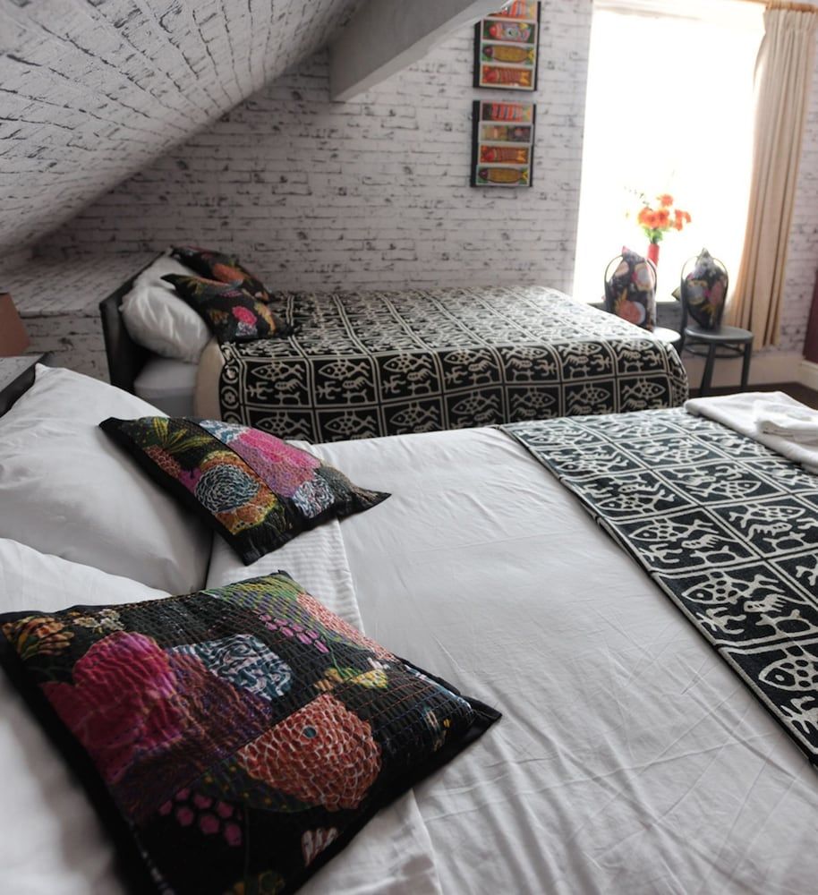 undefined The Gallery