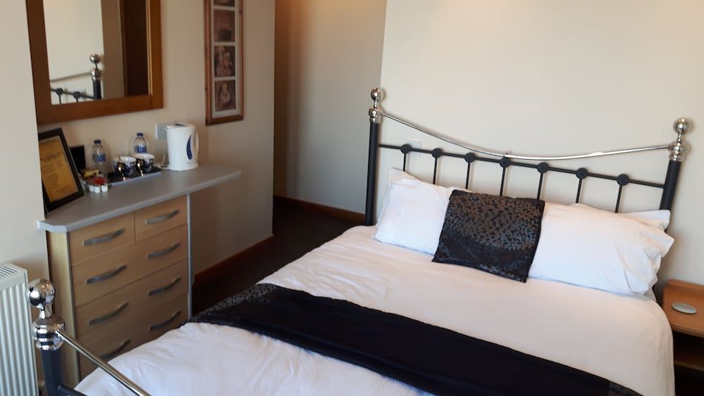 undefined The Hotel Fame 7