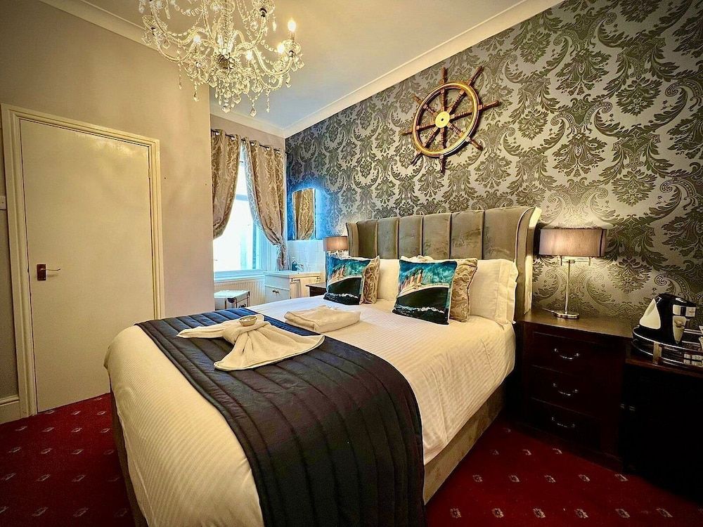 undefined McGraths Blackpool 5