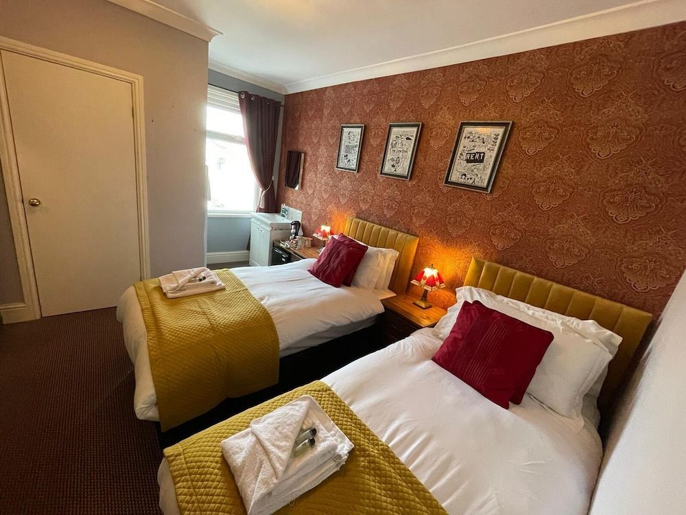 undefined McGraths Blackpool 8