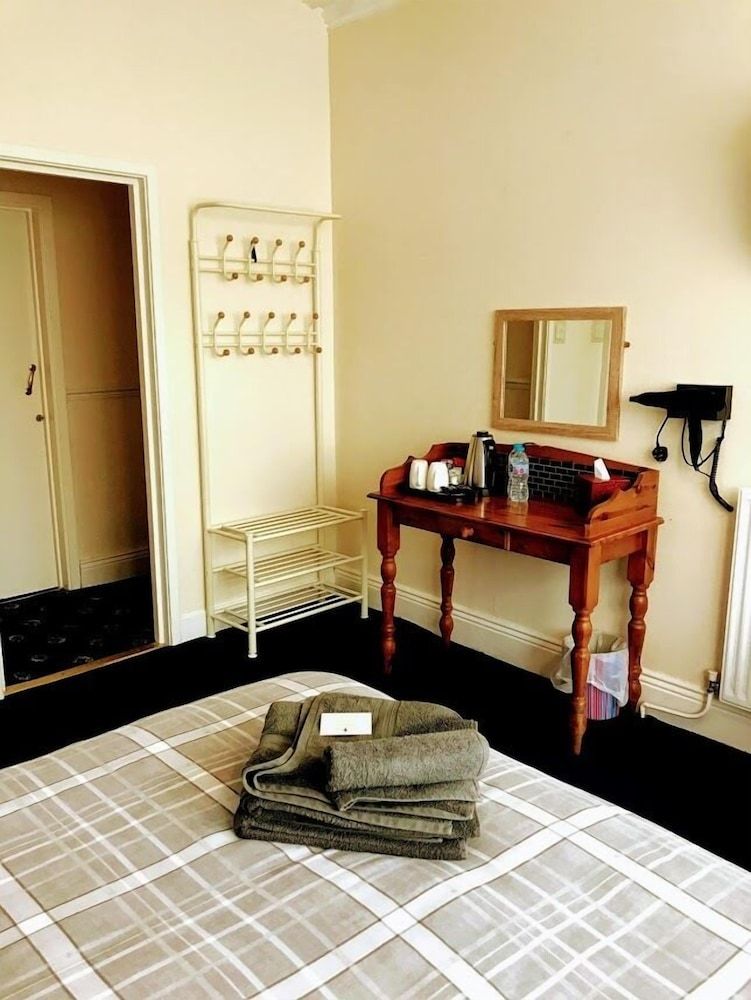 The Sandalwood Comfort Double Room, 1 King Bed, Non Smoking, Ensuite 5