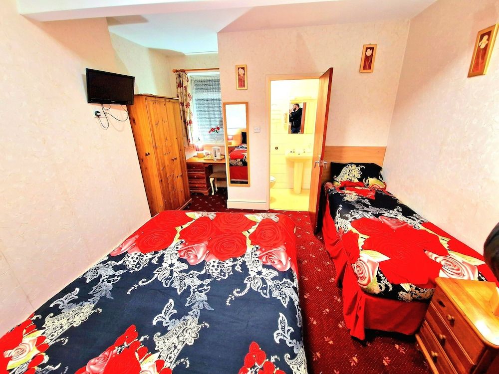 undefined Sleep Well Hotel 4