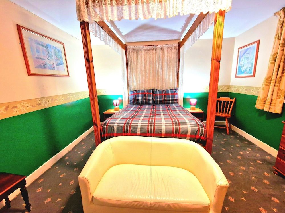 undefined Sleep Well Hotel 8