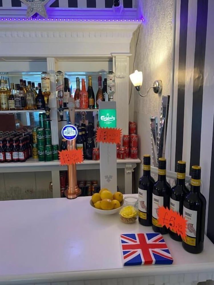 undefined The Cosy Nook 3