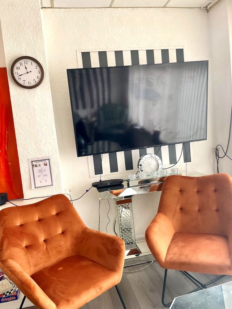 undefined The Cosy Nook 8