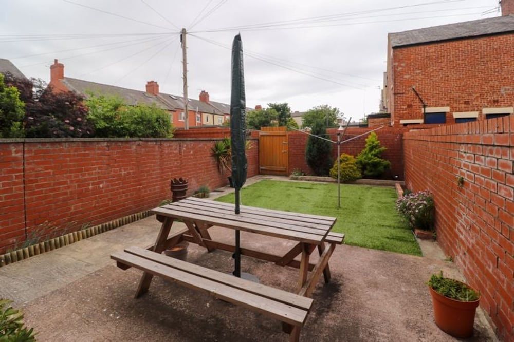 undefined Impeccable 4-bed House in Blackpool