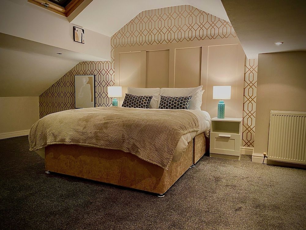 Captivating 4-bed Hot Tub House in Blackpool House 7