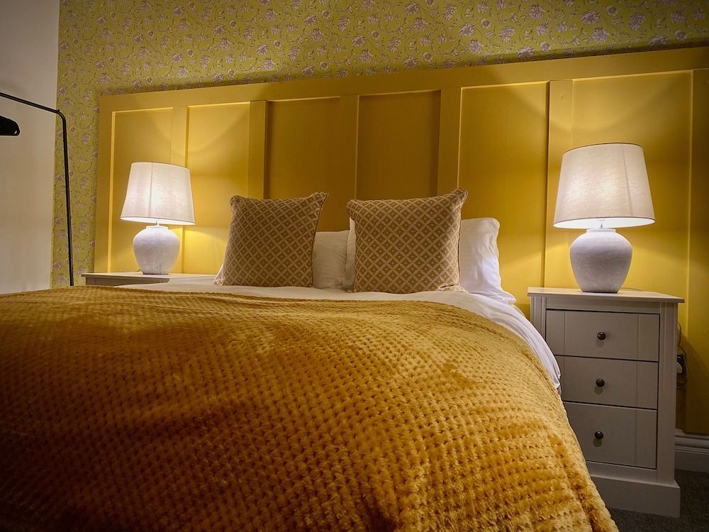 Captivating 4-bed Hot Tub House in Blackpool House 13