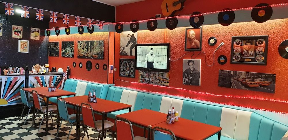 undefined Charlton Aparthotel 5