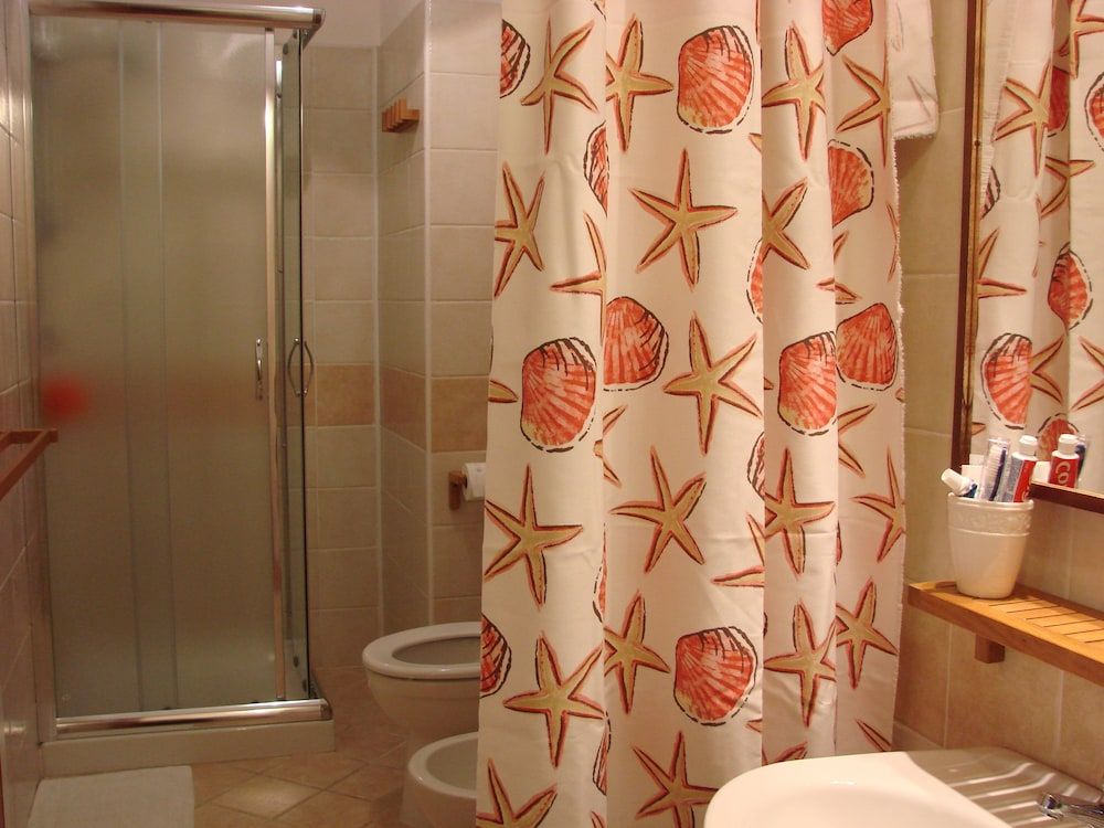 Double Room, Shared Bathroom