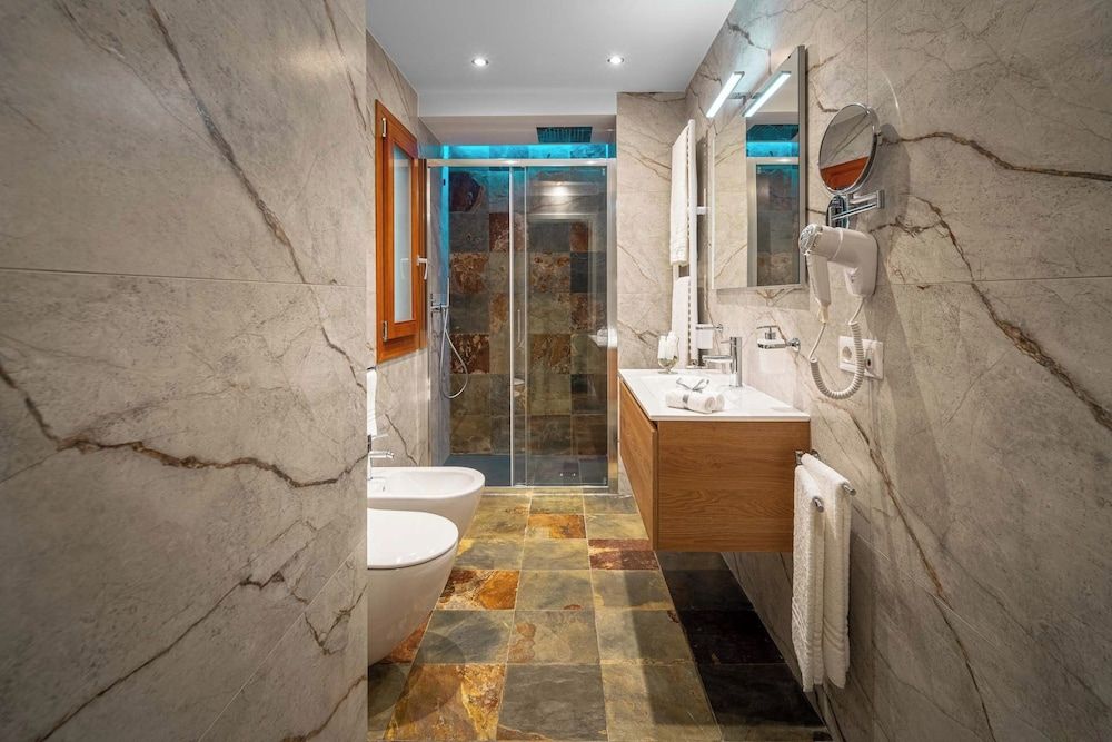 Marcus Suite Doppia Superior (Julien) 8