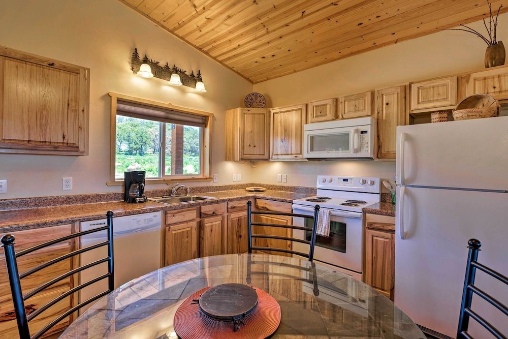 5-acre Moab Studio W/bbq & Stunning Mtn Views