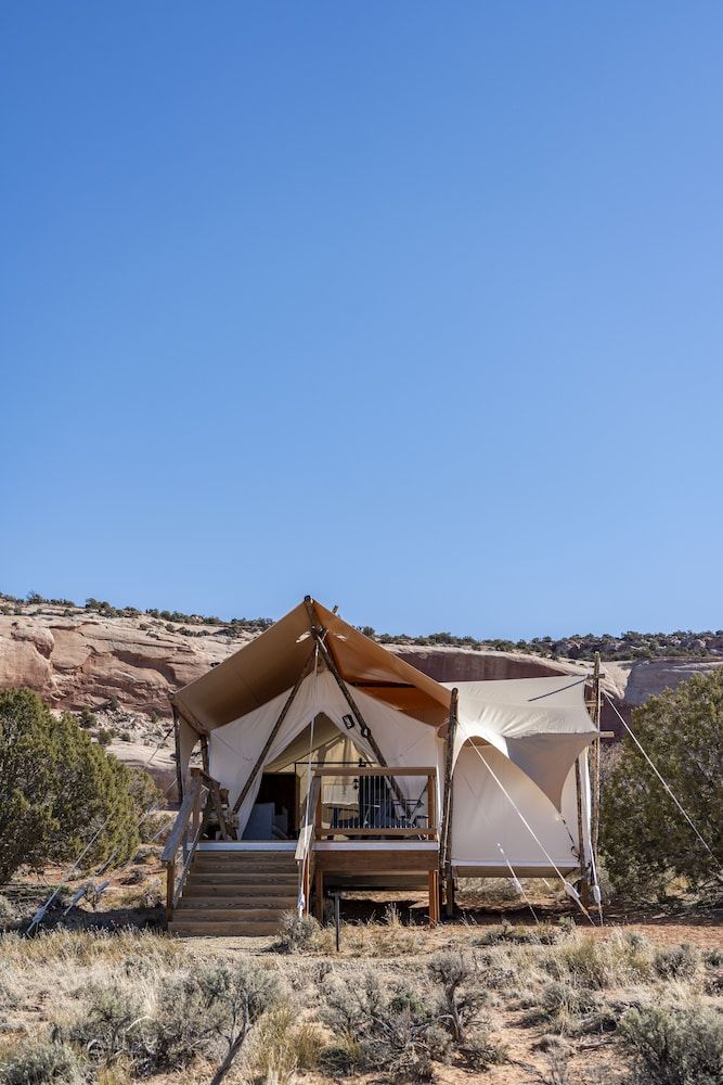 ULUM Moab Suite Tent 11