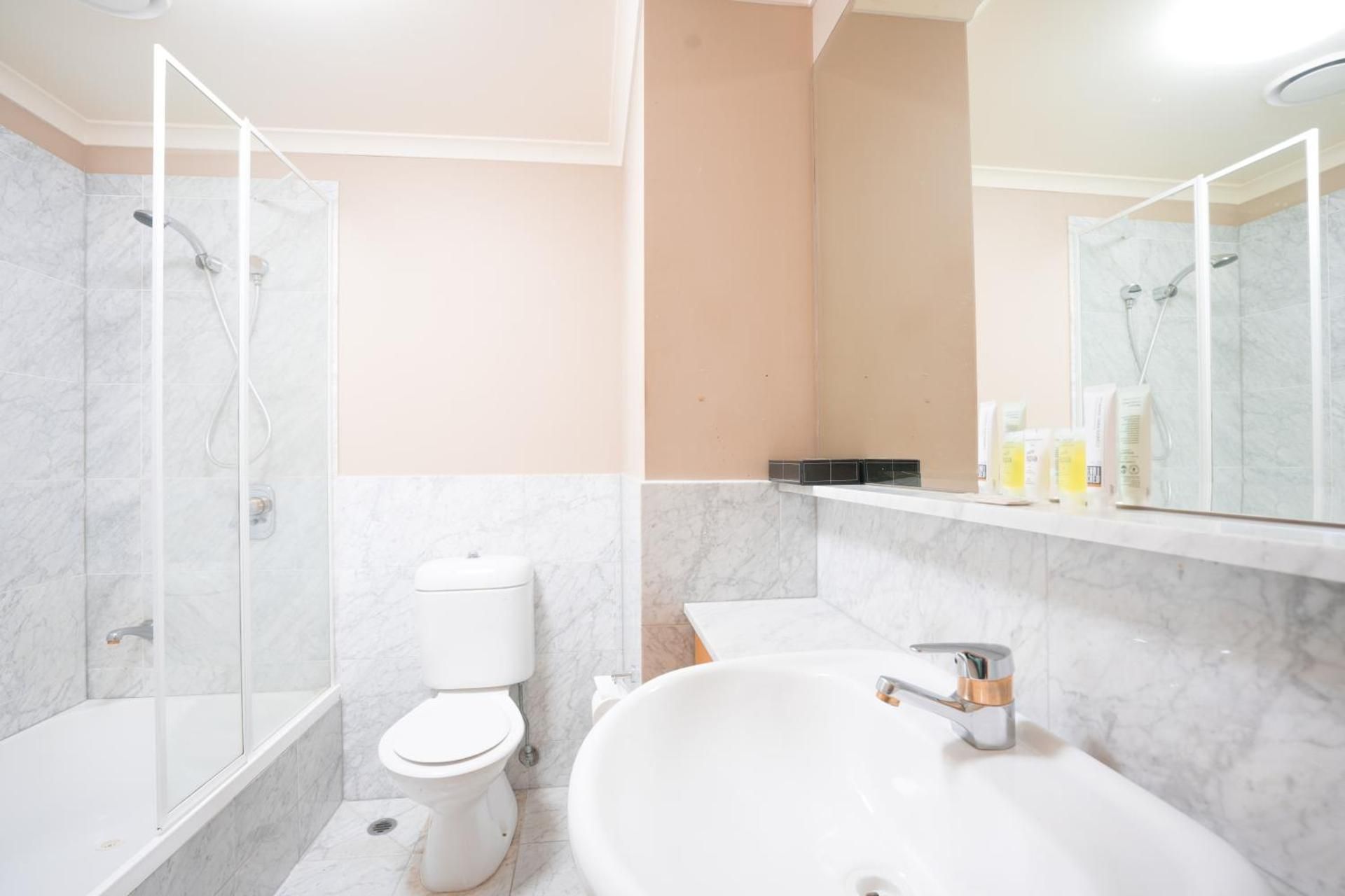 undefined Arrow on Spencer 10