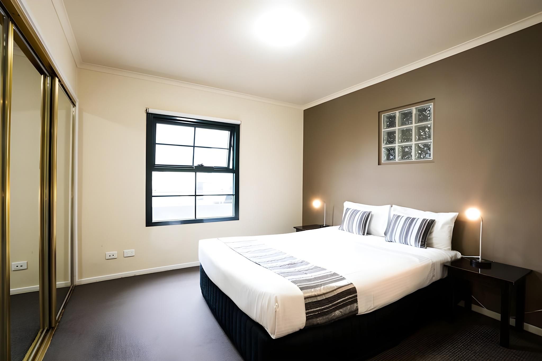 undefined Arrow on Spencer 9