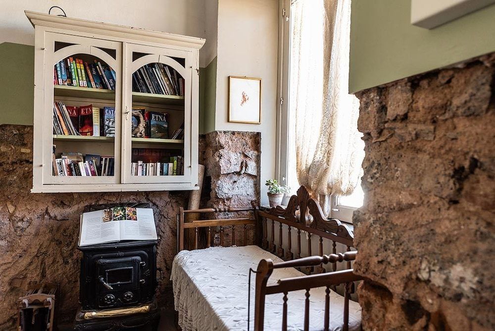 Palazzu Stidda Deluxe Apartment, 2 Bedrooms (Odissea) 4