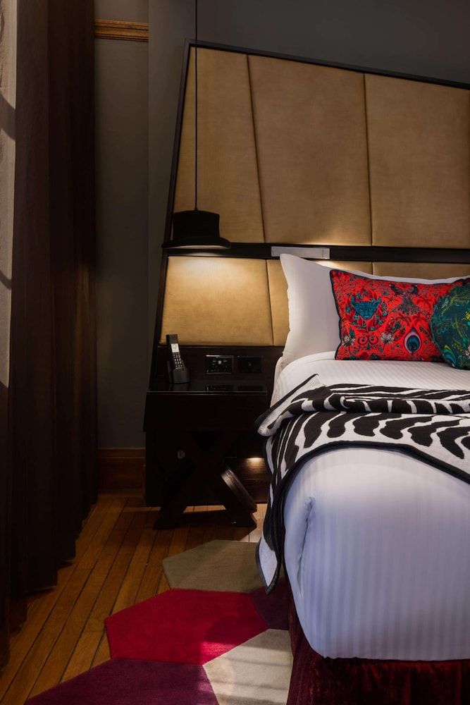 undefined QT Sydney 5