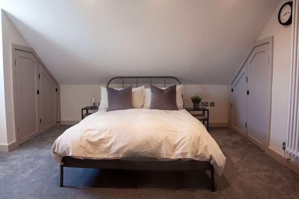 Luxury Apartment, Private Bathroom, City View