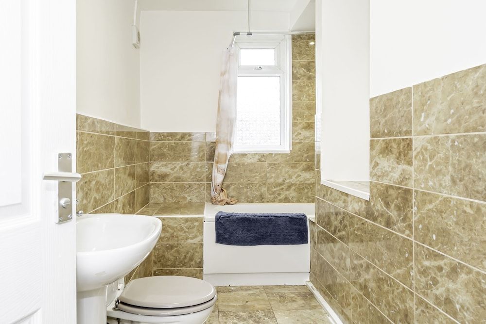 Shirley House 3 Guest House Self Catering Standard Double Room 5