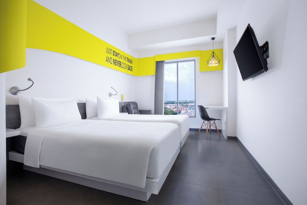 YELLO Hotel Jemursari Surabaya Room (Yello Urban) 2