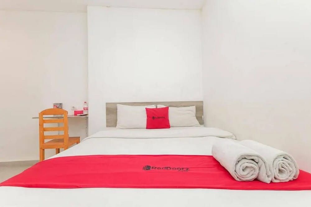 Double Room (Reddoorz)