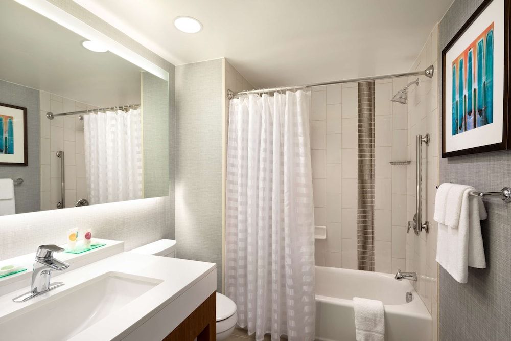 Hyatt Place Austin Downtown Room, 2 Queen Beds (Guest) 5