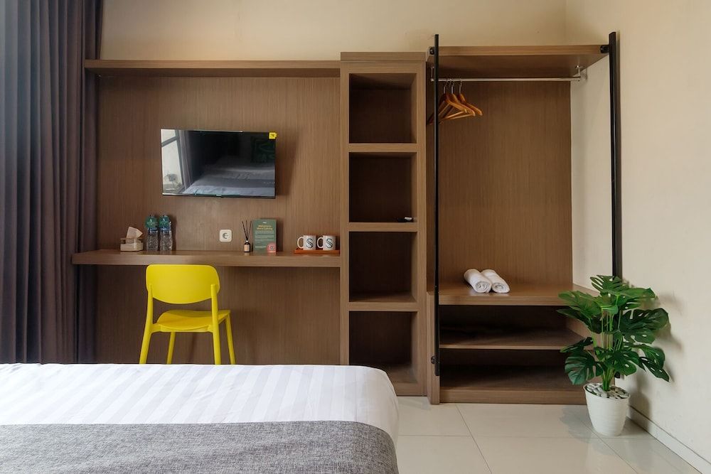 Mono Coliving Kencana, Surabaya Deluxe Double Room 17