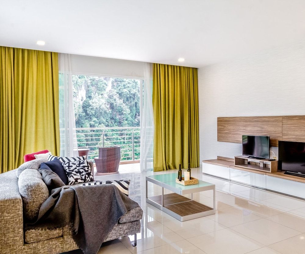 The Haven Lakeside Suites by Verve The Haven Lakeside Suites by Verve (10 Pax) EECH37 11