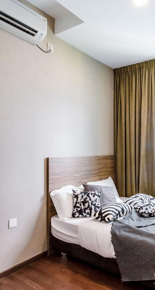 The Haven Lakeside Suites by Verve The Haven Lakeside Suites by Verve (6 Pax) EECH36 7