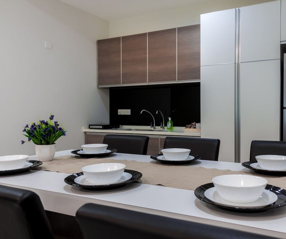 The Haven Lakeside Suites by Verve The Haven Lakeside Suites by Verve (8 Pax) EECH13 6