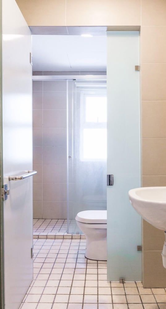 The Haven Lakeside Suites by Verve The Haven Lakeside Suites by Verve (6 Pax) EECH36 13