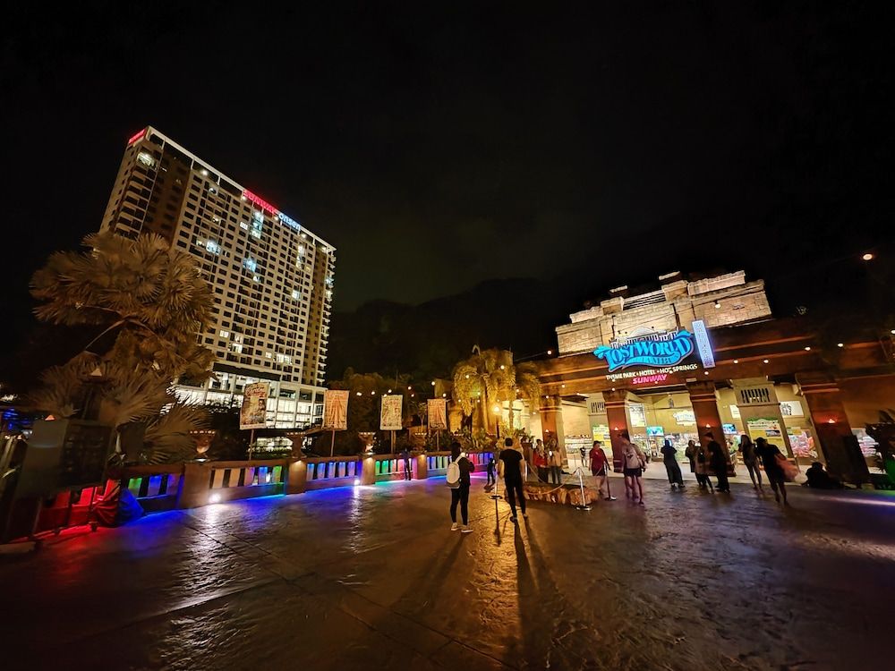 undefined Mountain & Theme Park Views' Cozy Suite 9