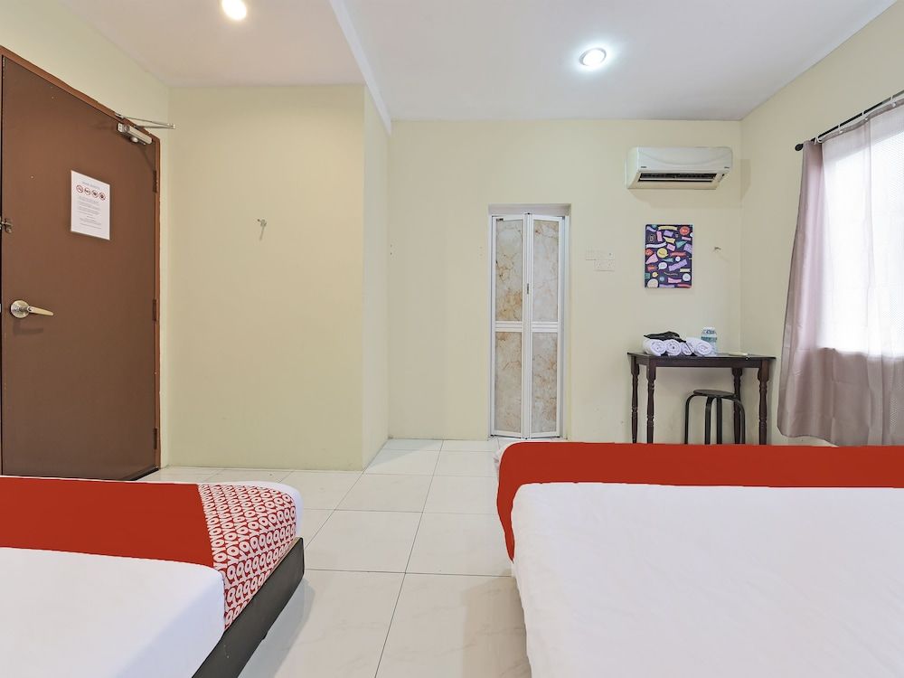 undefined OYO 90765 Hotel Bajet Pulai 10