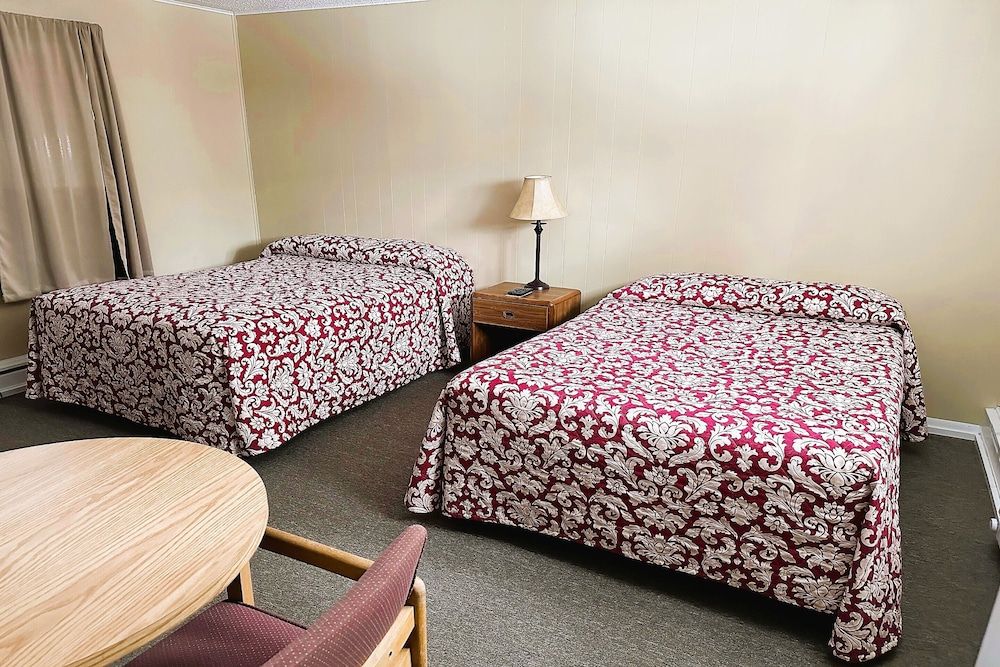 Room, 2 Queen Beds