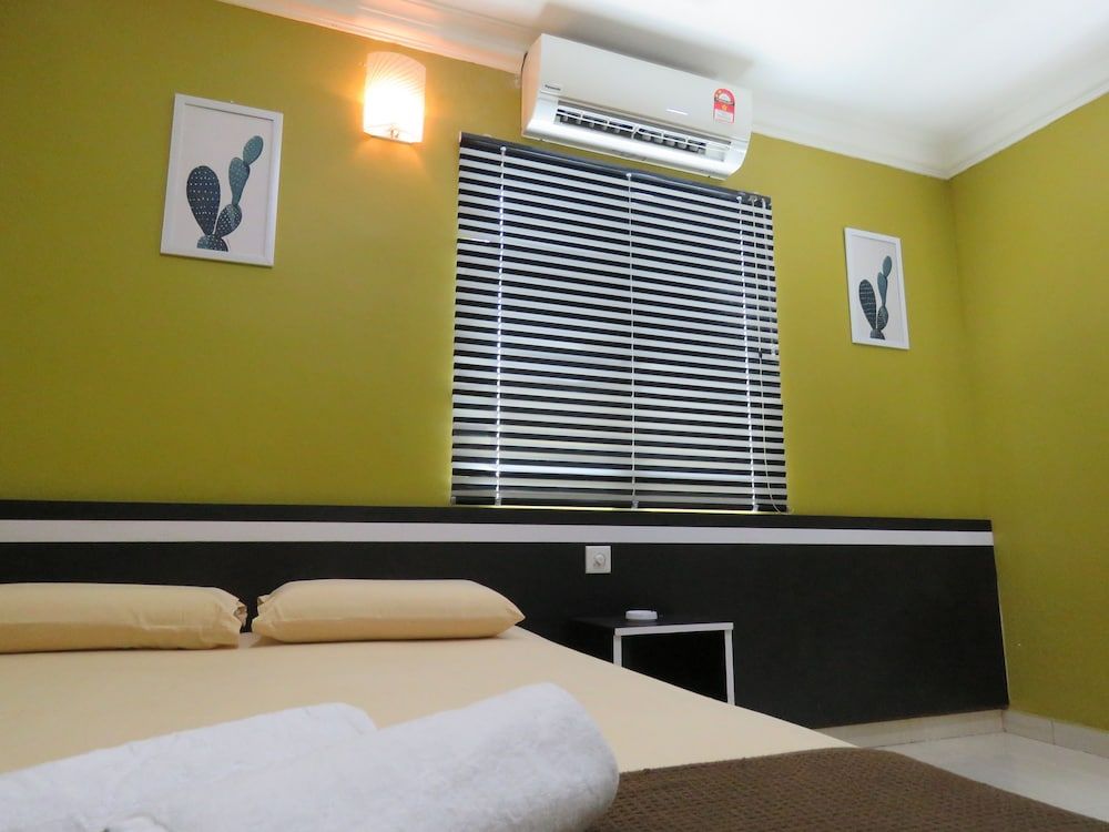 GM Motel Standard Room, 1 Queen Bed