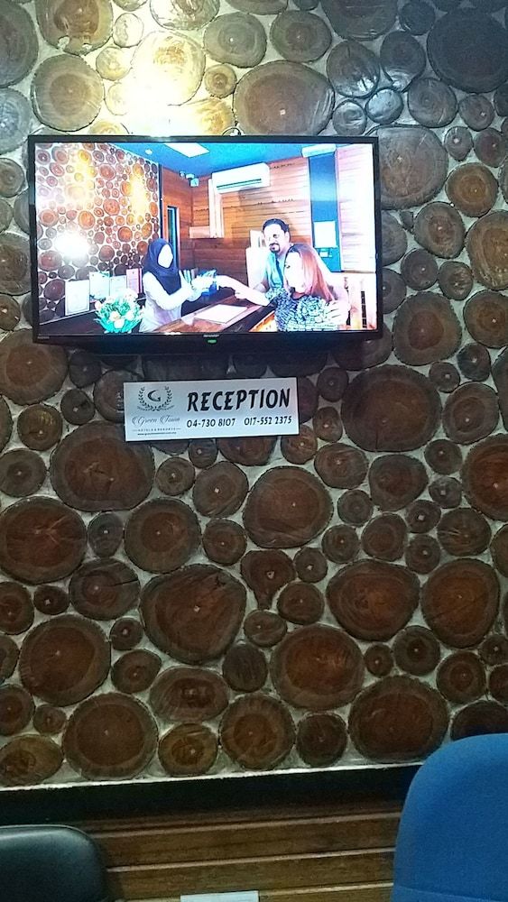 undefined Green Town Hotel & Resorts - Bukit Tangga 6
