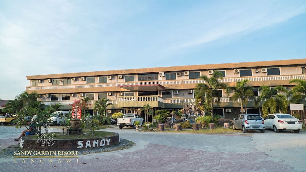 undefined Sandy Garden Resort 6