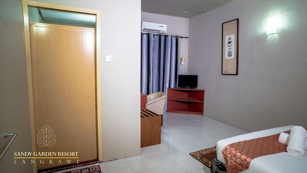 undefined Sandy Garden Resort 4