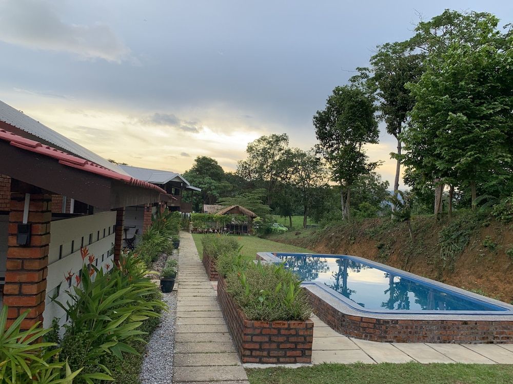 undefined Hujung Kampung 10