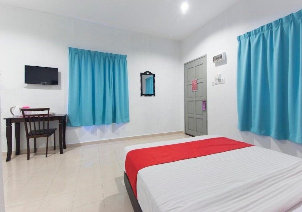 undefined Alpha Motel 10