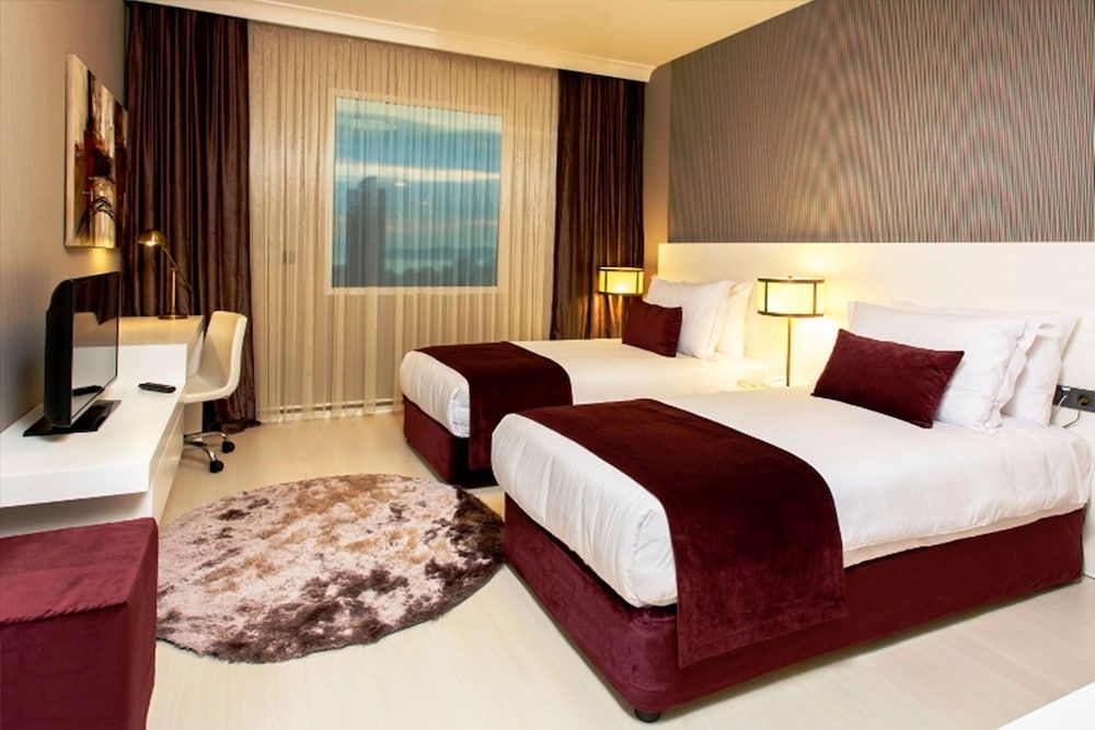 undefined Flora Suites 5