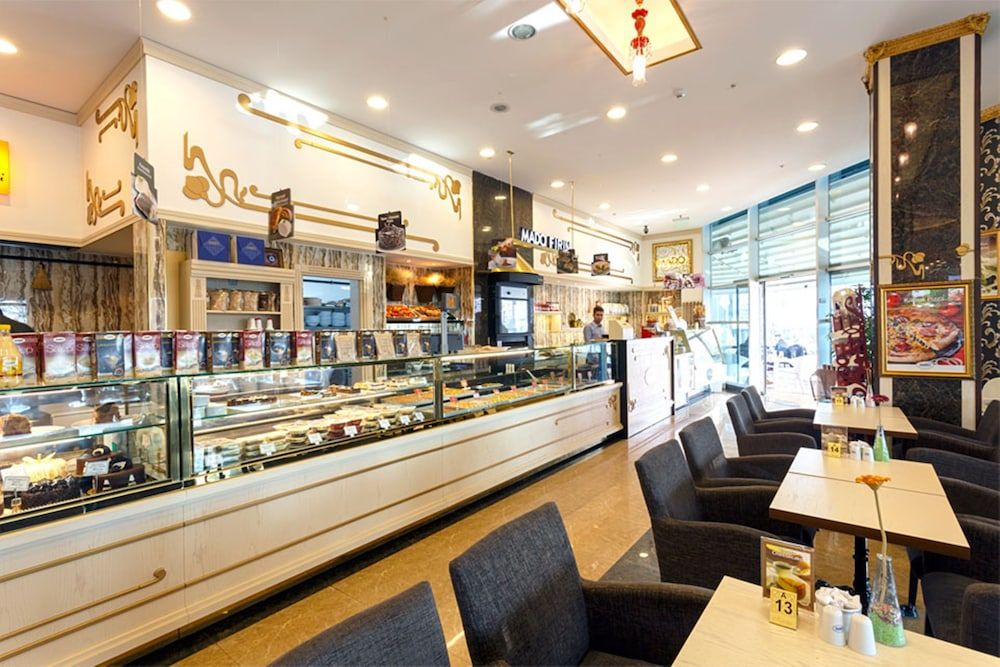 undefined Flora Suites 2