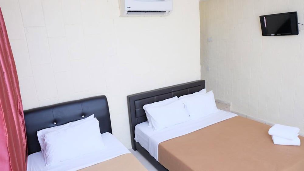 Green Town hotel & Resort Kuah Family Suite 4