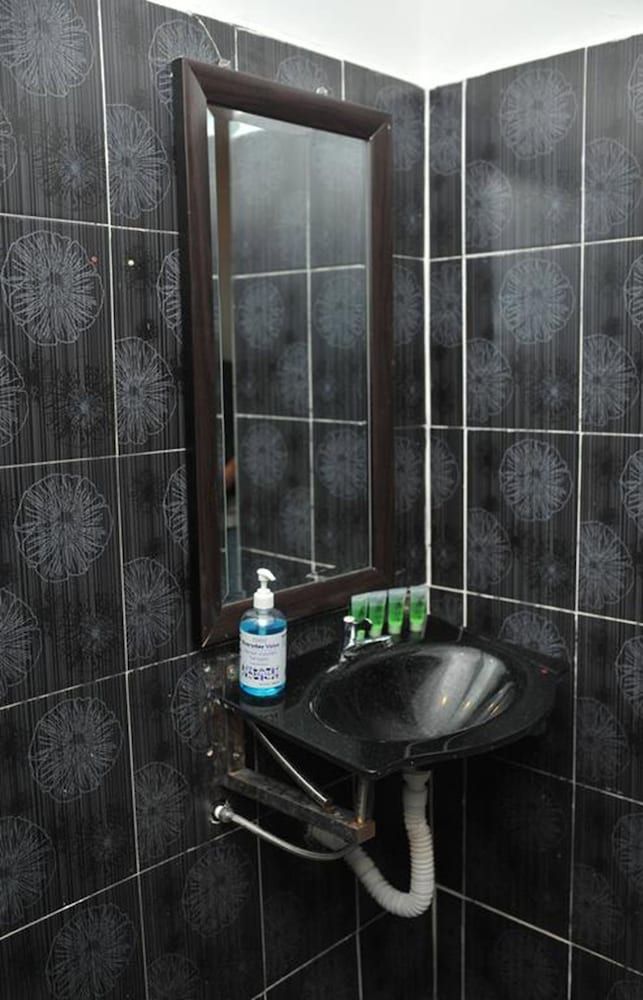 Green Town hotel & Resort Kuah Family Suite 11