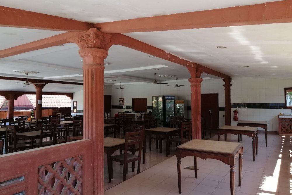 undefined OYO 89815 Cucu Cucu Village Chalet 6