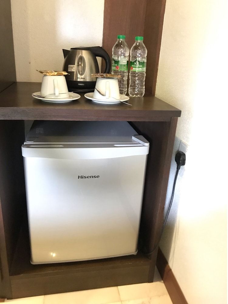 Mini-Refrigerator
